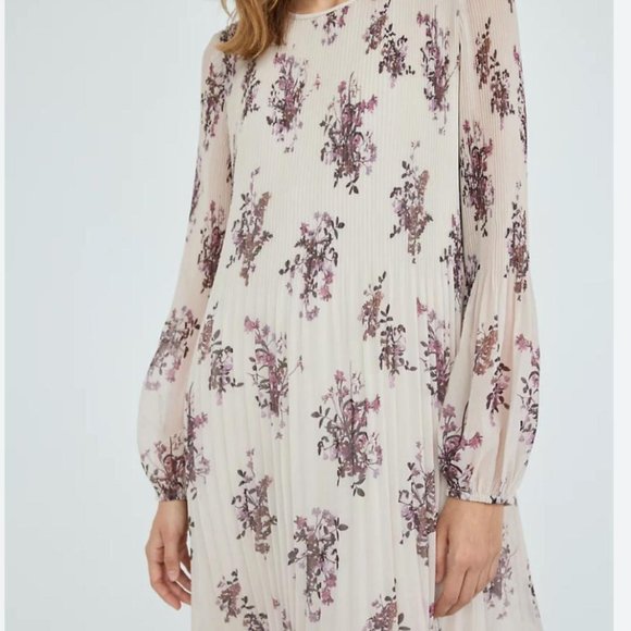 Wilfred Dresses & Skirts - Wilfred Floral Midi Dress in Cream and Purple
